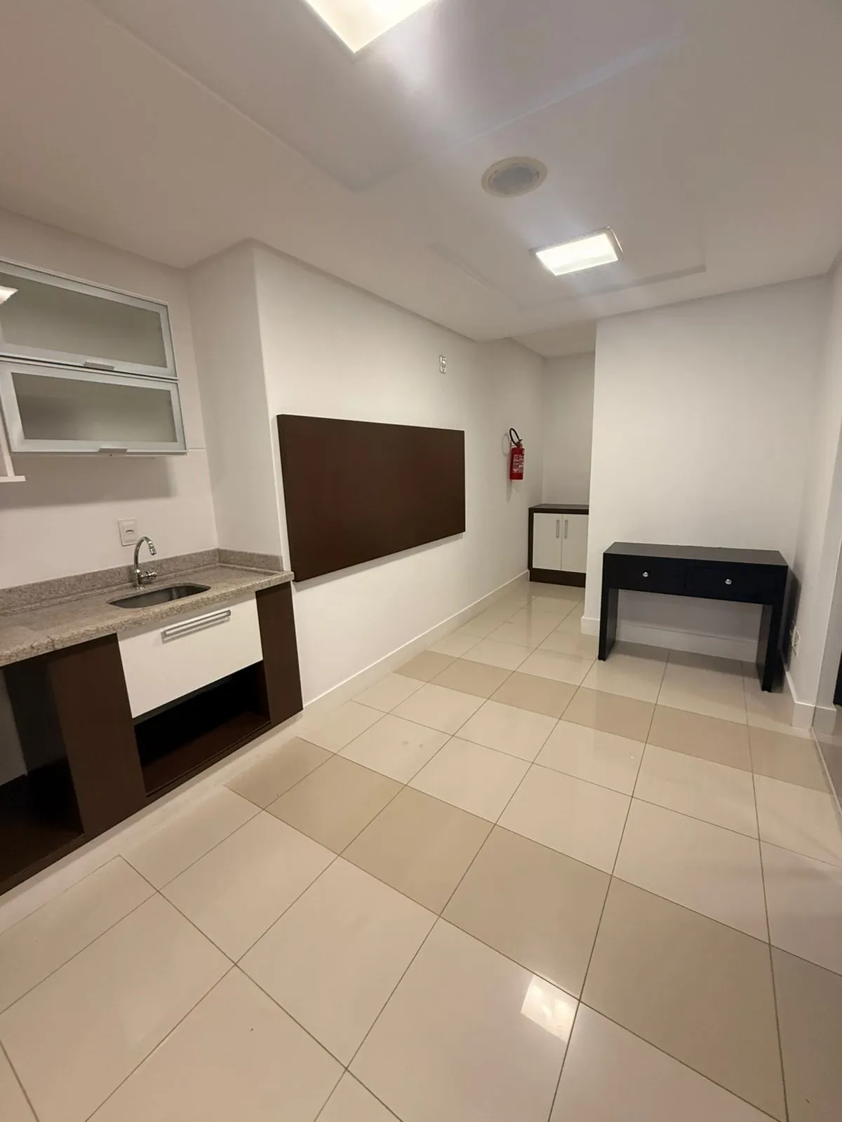 Condomínio Júlia Cristina Residencial em Centro, Balneário Camboriú, foto 6