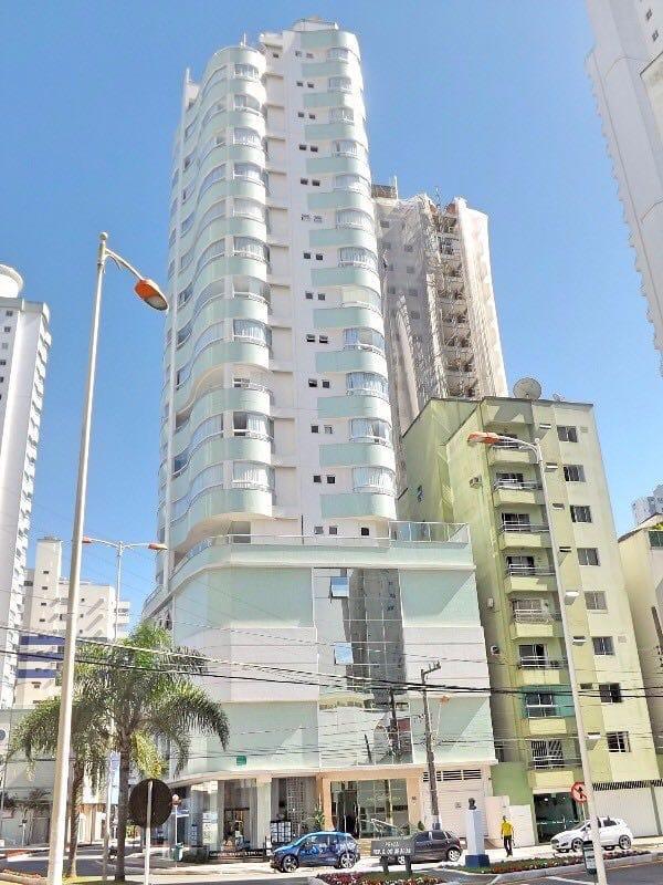 Condomínio Cadillac Tower Residence em Centro, Balneário Camboriú, foto 1