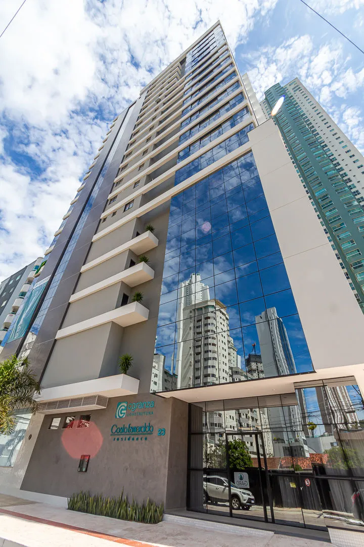 Condomínio Costa Esmeralda em Pioneiros, Balneário Camboriú, foto 1