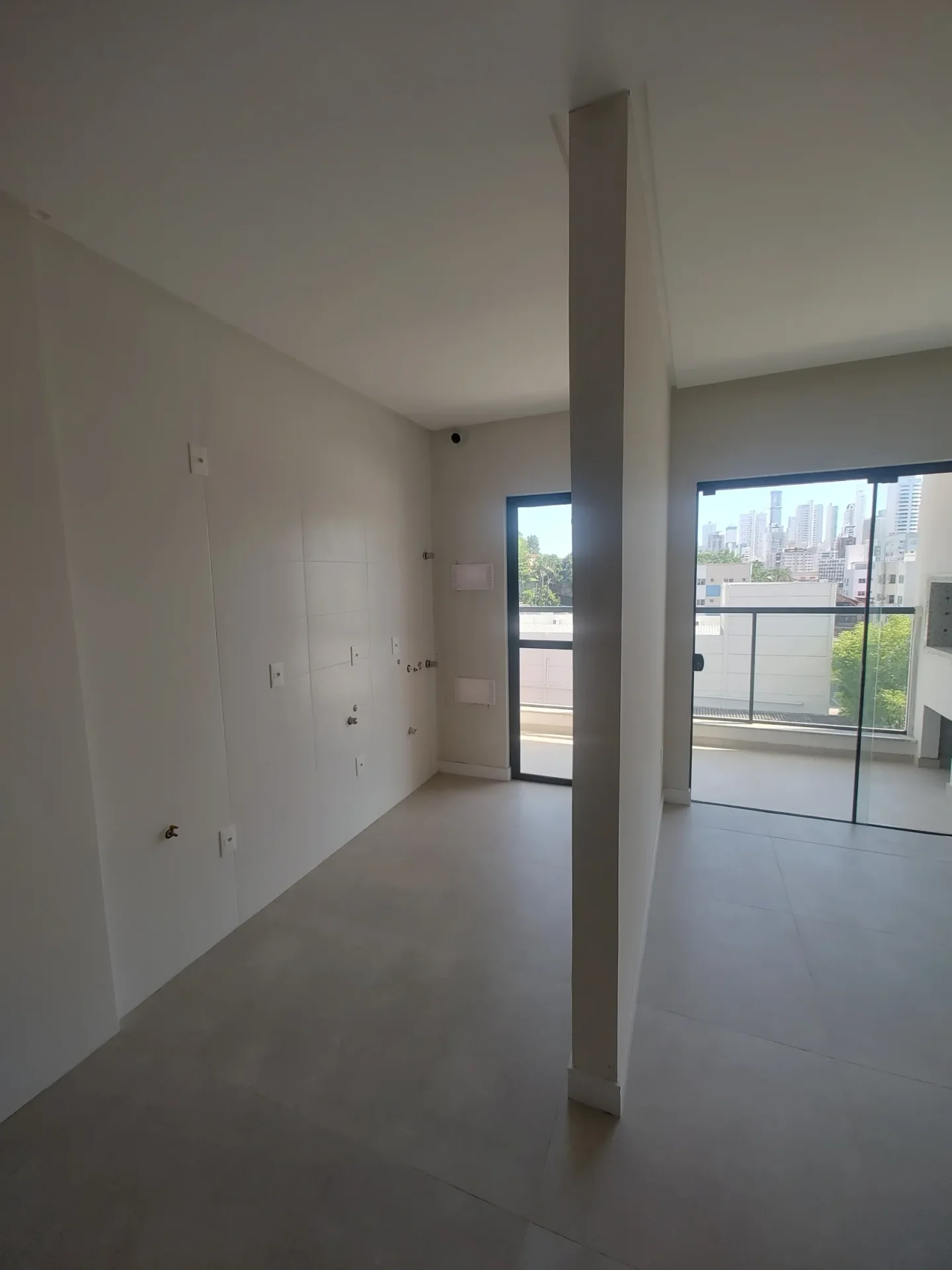 Condomínio Plaza Viena em Nações, Balneário Camboriú, foto 13