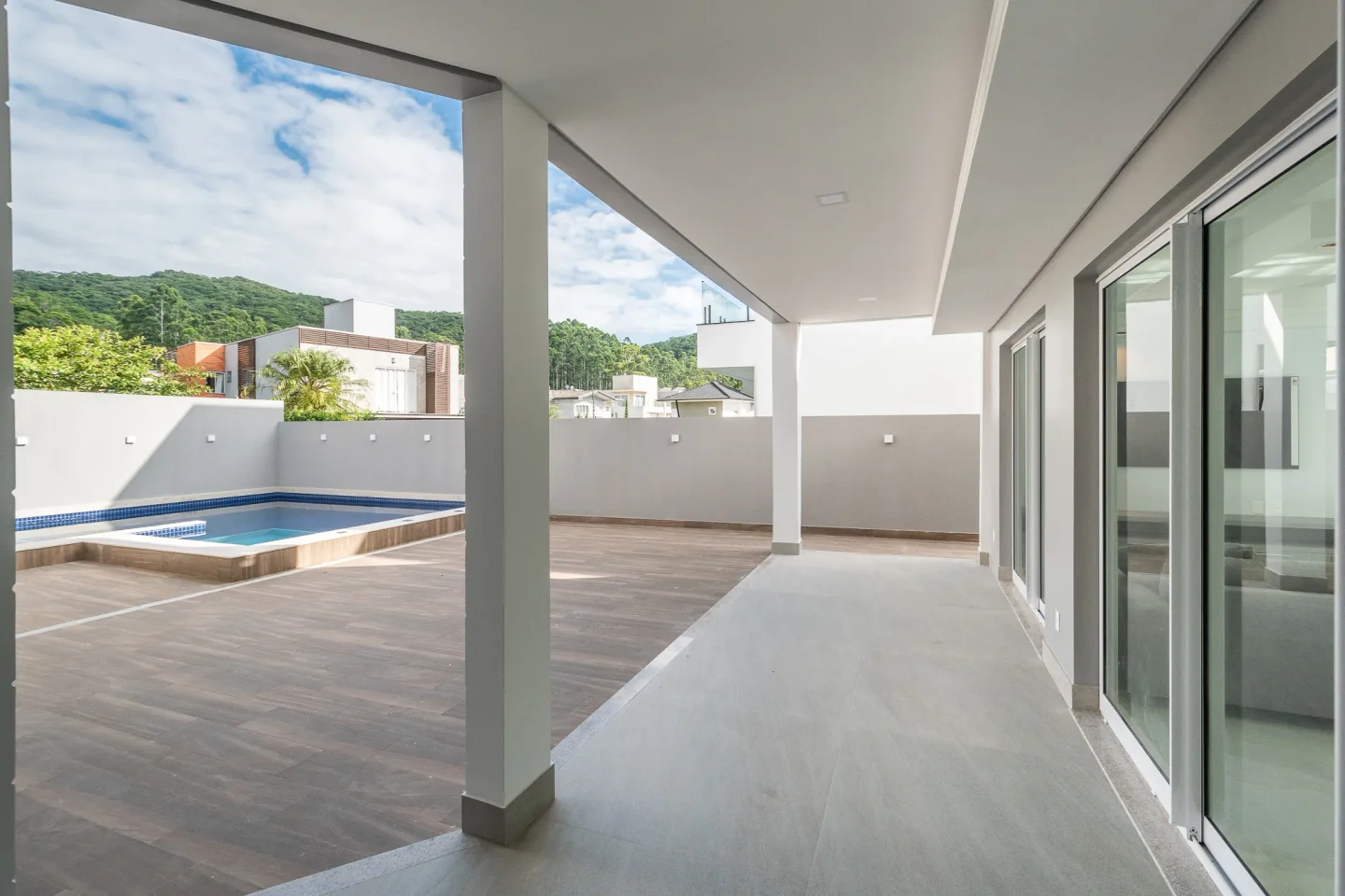 Condomínio Casa 99 em Ariribá, Balneário Camboriú, foto 12