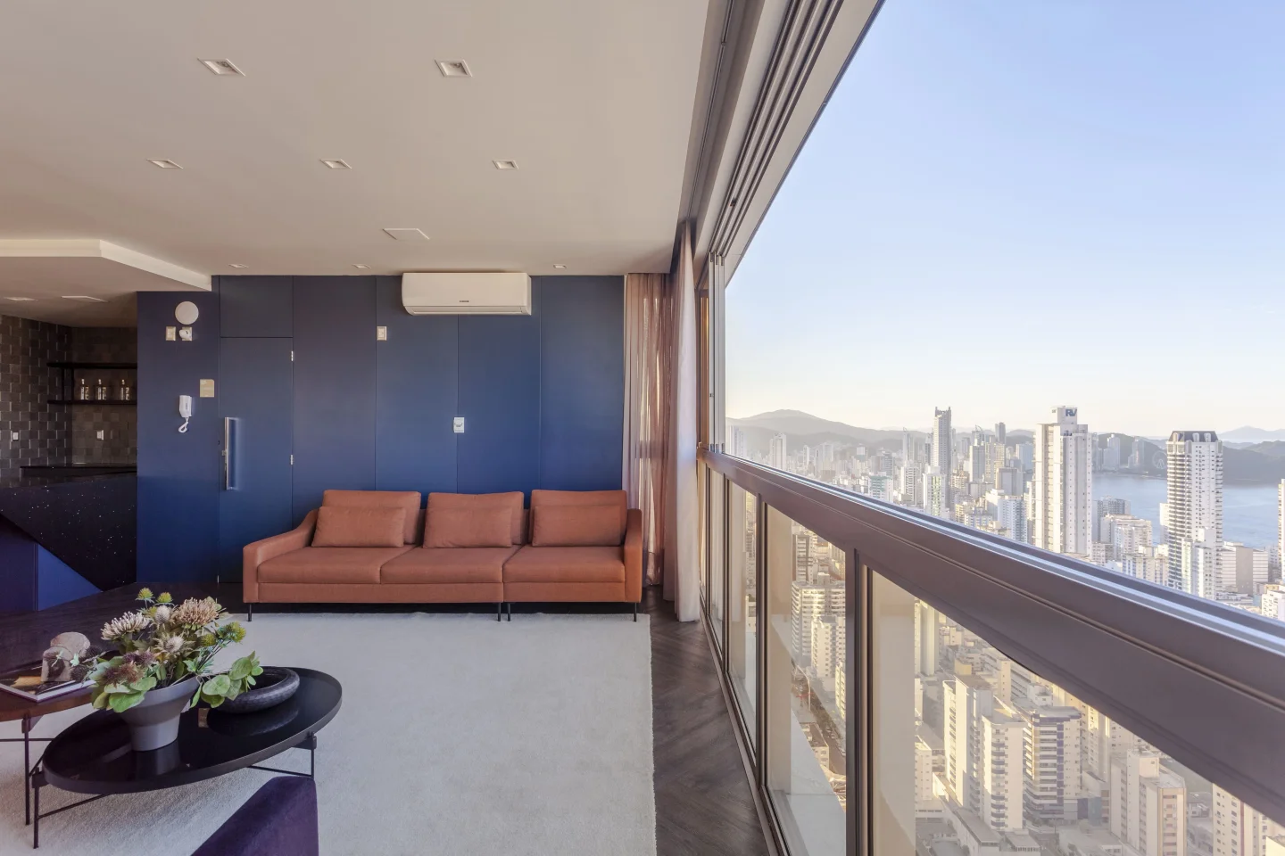 Condomínio Ocean Breeze em Centro, Balneário Camboriú, foto 17