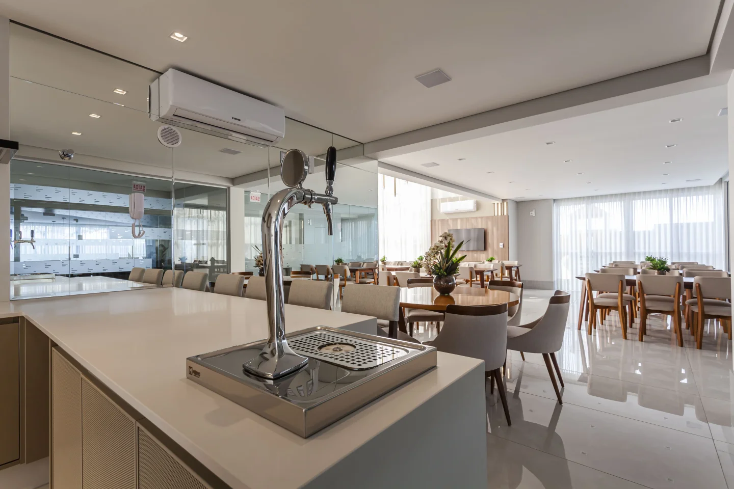 Condomínio Ocean Breeze em Centro, Balneário Camboriú, foto 33