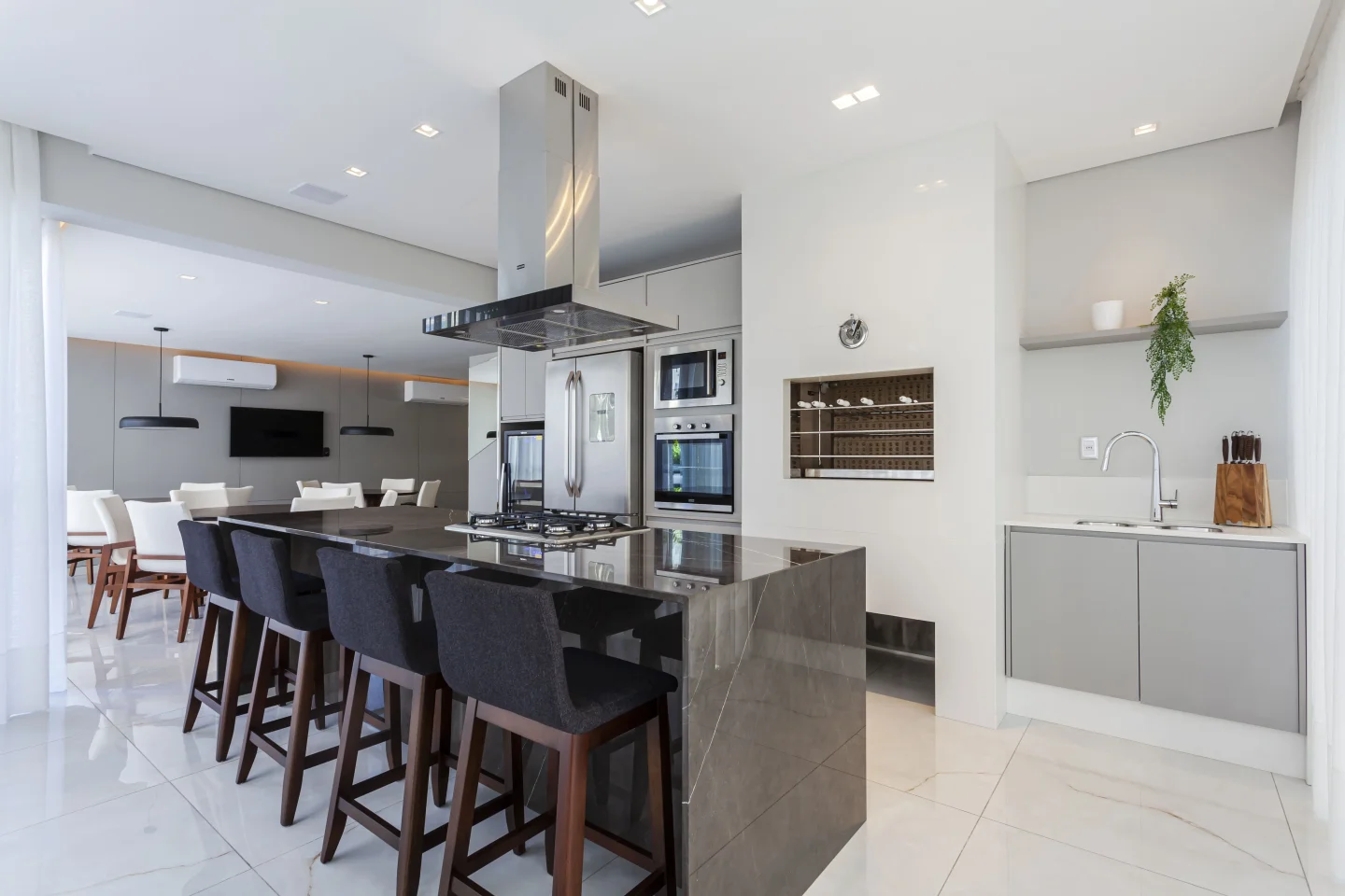 Condomínio Ocean Breeze em Centro, Balneário Camboriú, foto 30