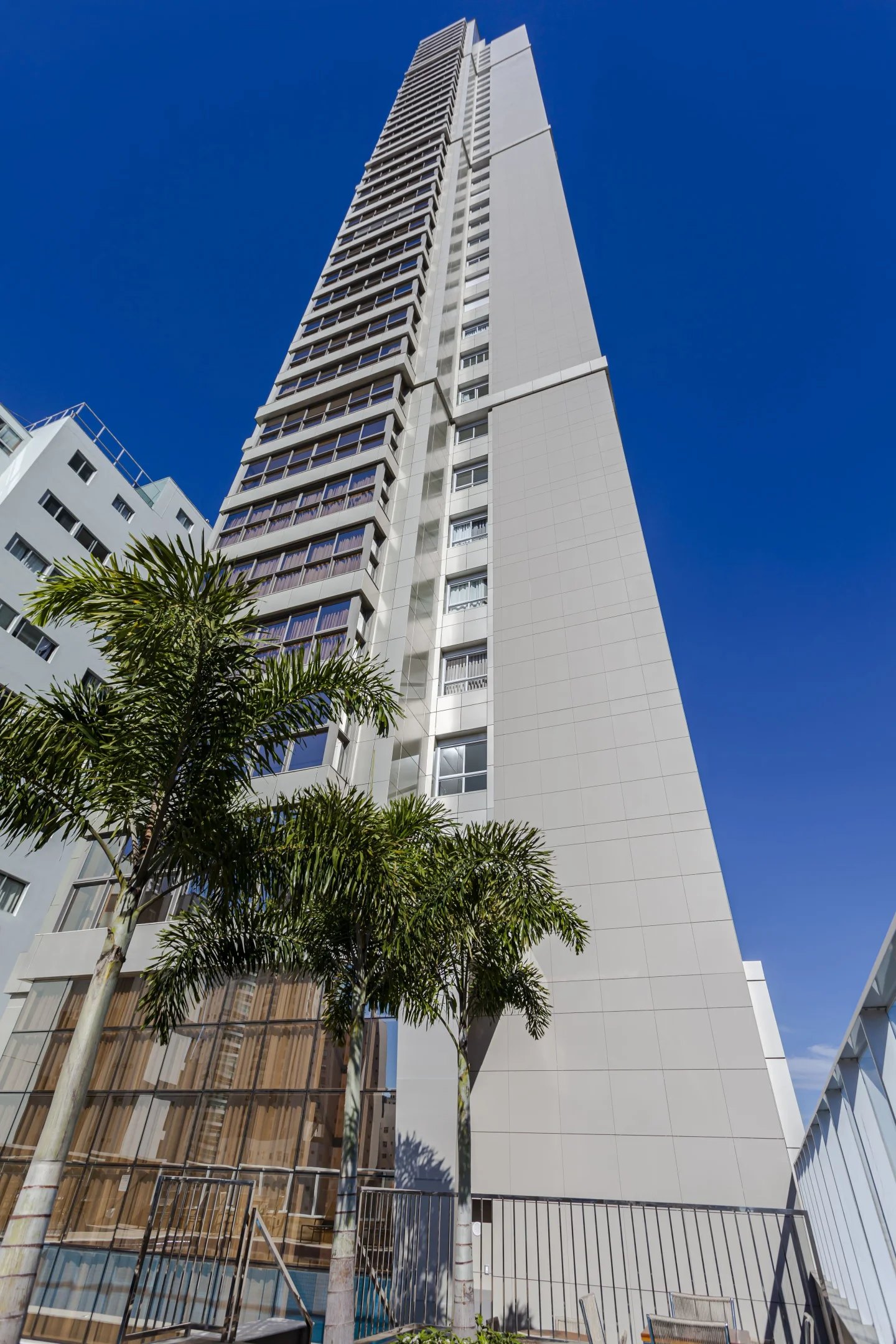 Condomínio Ocean Breeze em Centro, Balneário Camboriú, foto 1