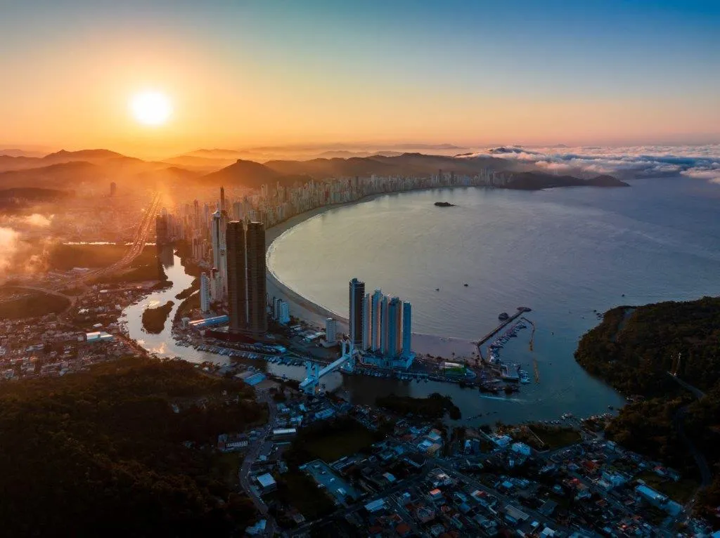 Condomínio Yachthouse em Centro, Balneário Camboriú, foto 6