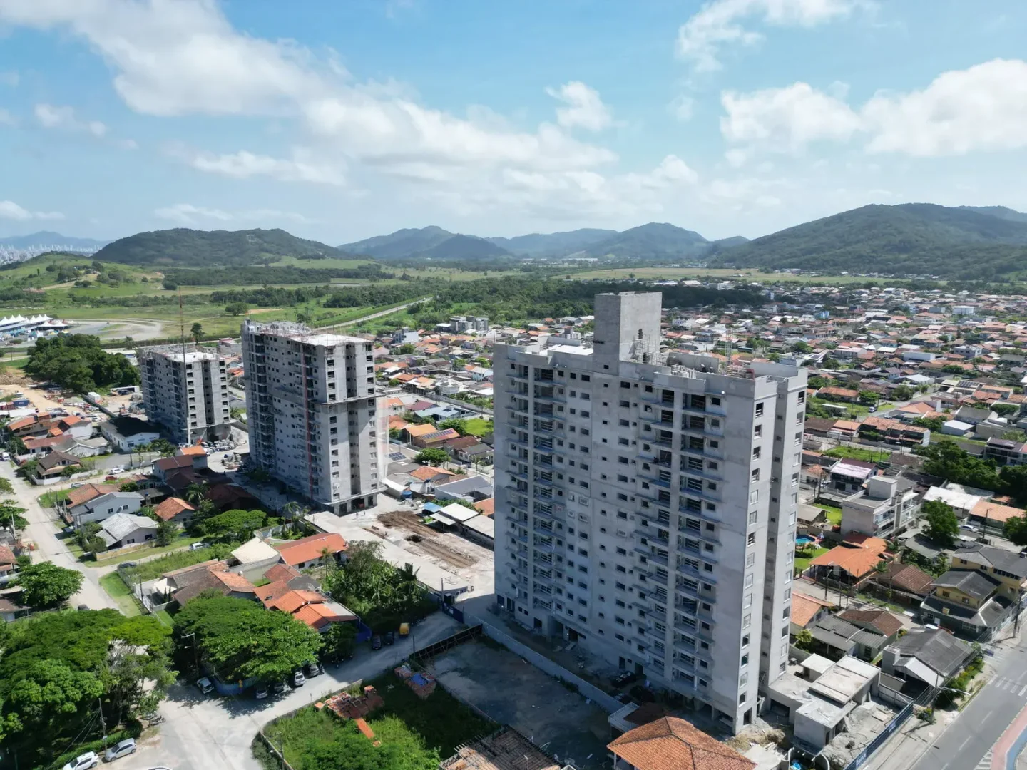 Apartamentos 03 Dorm. 3 quartos à venda em Praia da Armação, Penha/SC, foto 12