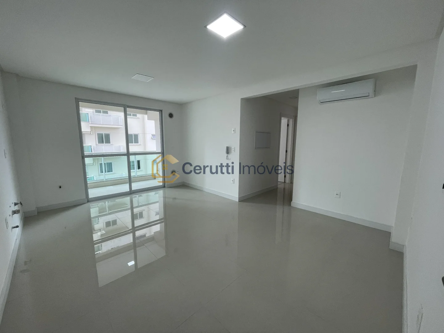 Apartamentos 02 Dorm. 2 quartos à venda em Jardim Praia Mar, Itapema/SC, foto 1
