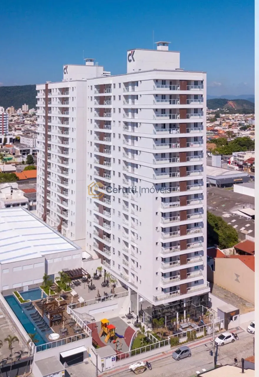 Apartamentos 02 Dorm. 2 quartos à venda em São João, Itajaí/SC, foto 1