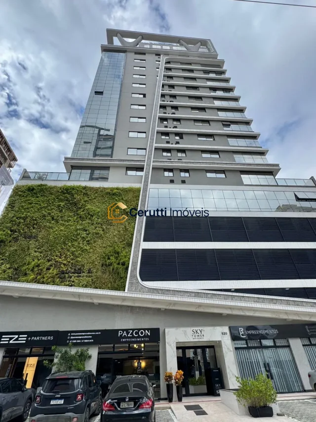 SKY TOWER RESIDENCE em Perequê, Porto Belo