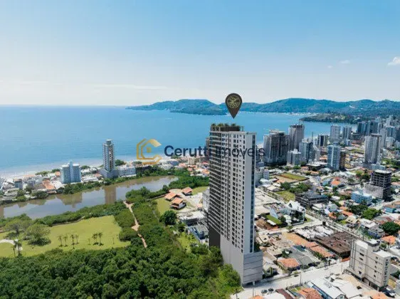 Hara Tower em Balneário Perequê, Porto Belo