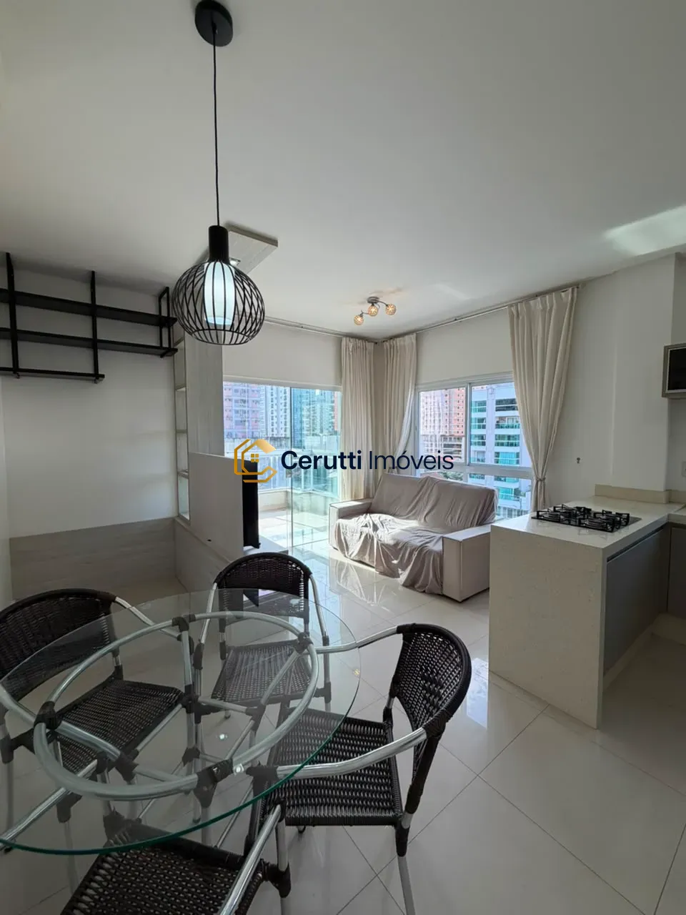 Apartamentos 02 Dorm. 2 quartos à venda em Meia Praia, Itapema/SC, foto 2