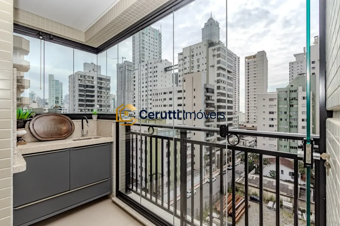Apartamentos 03 Dorm. 3 quartos à venda em Centro, Balneário Camboriú/SC, foto 2