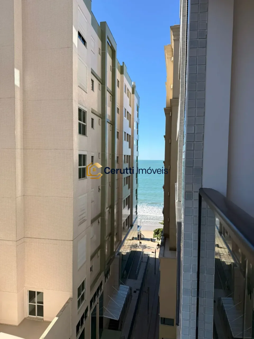 Apartamentos 03 Dorm. 3 quartos à venda em Meia Praia, Itapema/SC, foto 3