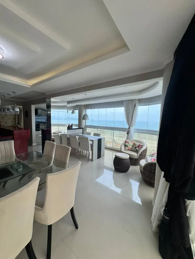 APARTAMENTO - VISTA MAR