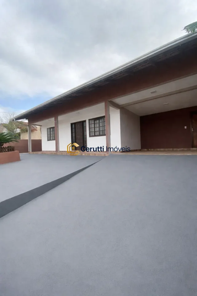 Casa térrea com 3 dormitórios em Santo Antônio, Balneário Piçarras