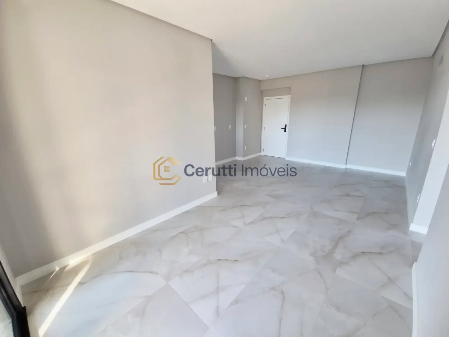 Apartamentos 01 Dorm. 1 quarto à venda em Praia Brava, Itajaí/SC, foto 2