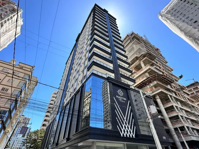 RESIDENCIAL NAUTIK CLASS em Perequê, Porto Belo