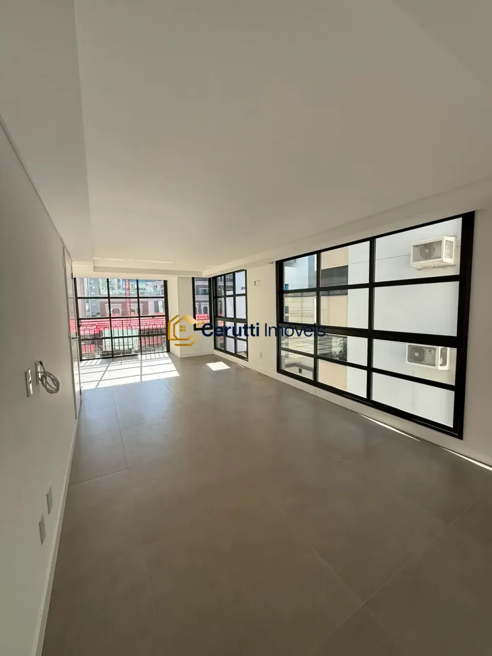 Apartamentos 03 Dorm. 3 quartos à venda em Centro, Balneário Camboriú/SC, foto 3