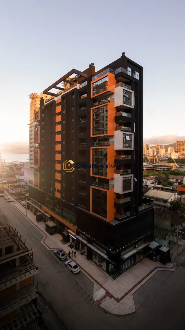 Sunshine Apartaments em Balneário Perequê, Porto Belo