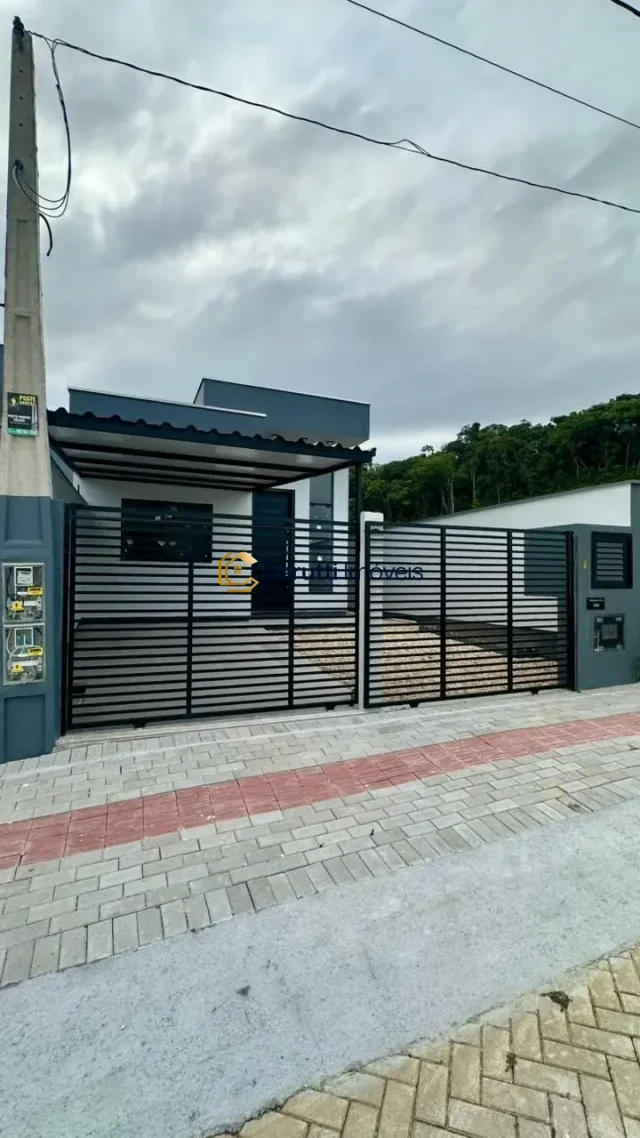 CASA 1 SUITE + 2 DORM - SÃO JOÃO - BRUSQUE em São João, Brusque