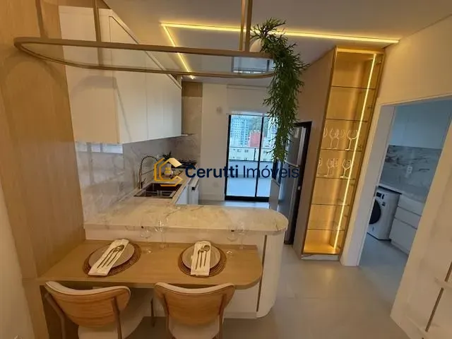 TORRE DE BOOZ - 4 SUITES - BALNEARIO CAMBORIU