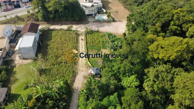 TERRENO A VENDA NO BAIRRO MALUCHE - BRUSQUE em Jardim Maluche, Brusque
